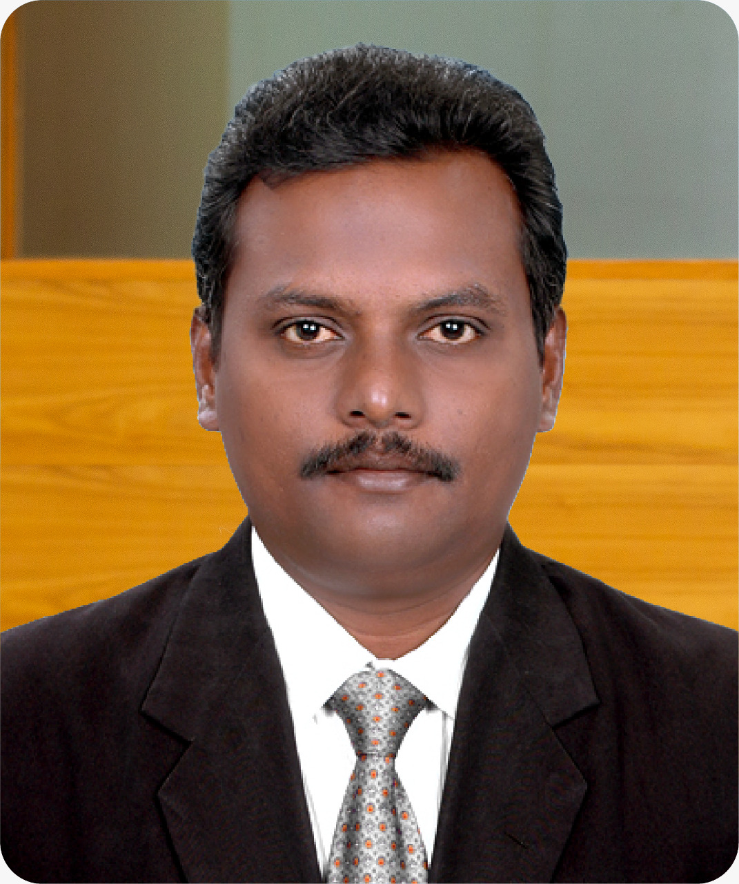 Dr. S. Chandran